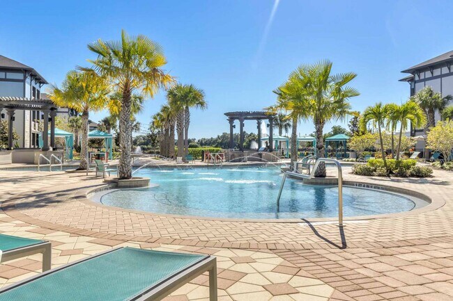 Gateway North photo'