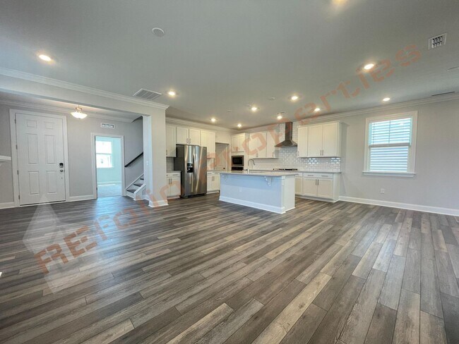 Foto del edificio - 311 Edge Of Auburn Blvd