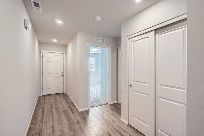 Building Photo - 1851 Smith Dr