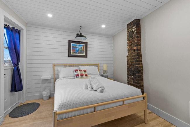 Photo du bâtiment - 14 Signal Hill Rd