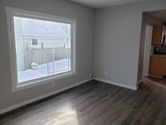 Building Photo - 1038 3rd St NW