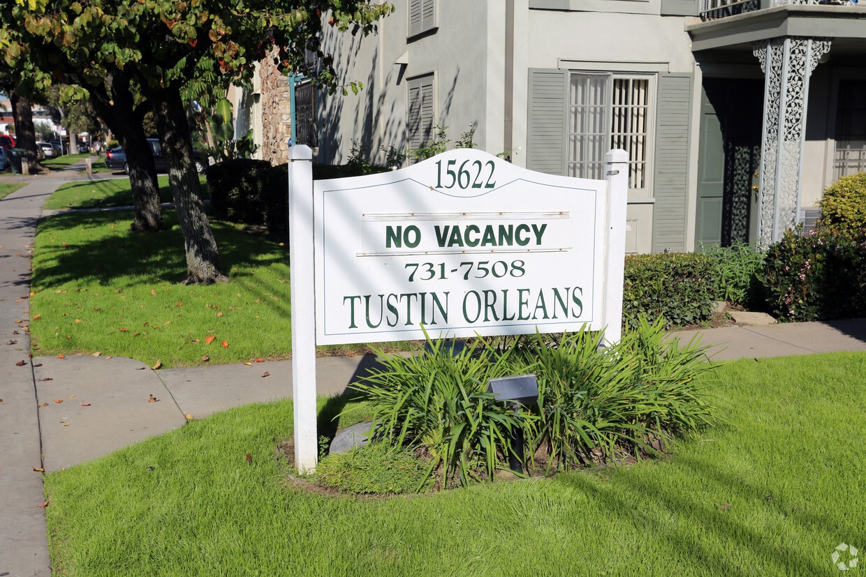 Primary Photo - Tustin Orleans