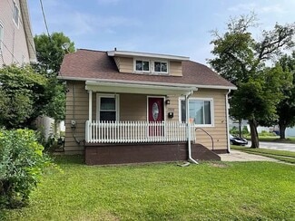 Building Photo - 1205 Dayton St SW