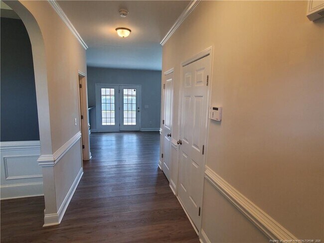 Foto del edificio - 5717 Pondhaven Dr