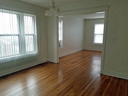 Primary Photo - 1815 E 136th St