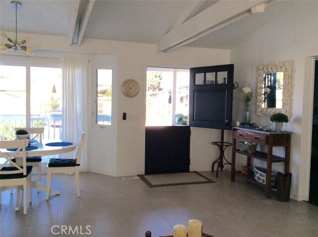 Building Photo - 119 W Avenida Gaviota