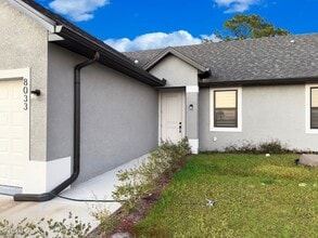 Building Photo - 8033 Melody Cir