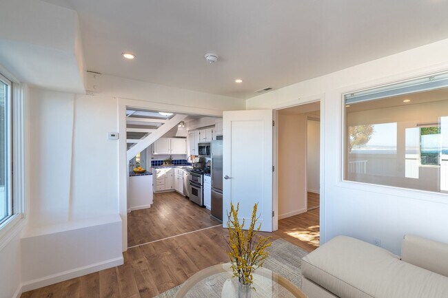 Foto del edificio - 611 Lantern Ln