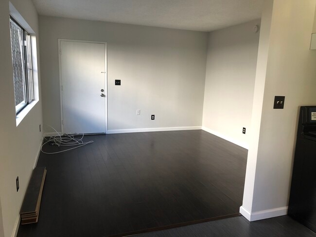 Foto del edificio - 2214 Griffin Avenue