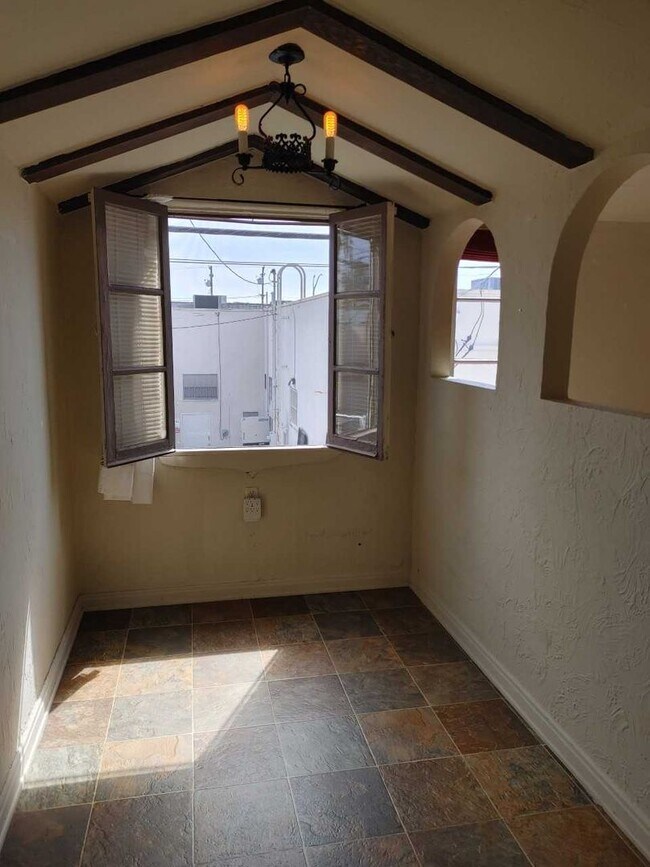 Foto del edificio - 204CO