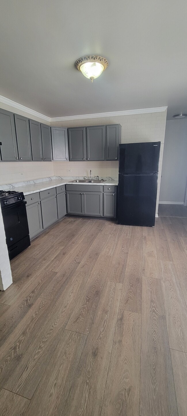 Building Photo - 22230 Latonia Ln