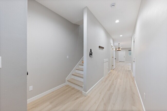 Foto del edificio - New Construction 3 Bedroom PLUS OFFICE