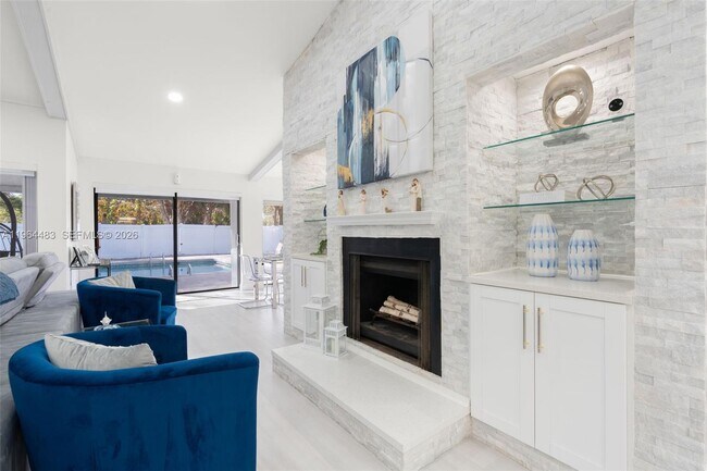 Foto del edificio - 501 NW 78th Way