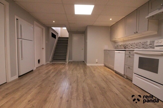 Photo du bâtiment - 414 Pineview Bay