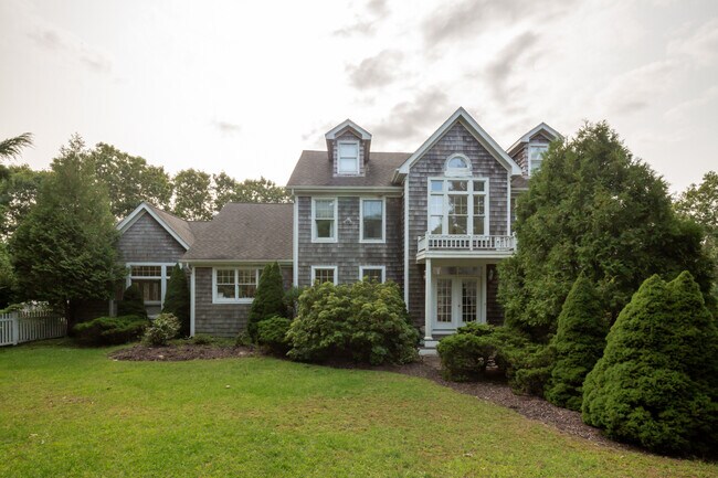 Foto del edificio - 83 Laurel Valley Dr