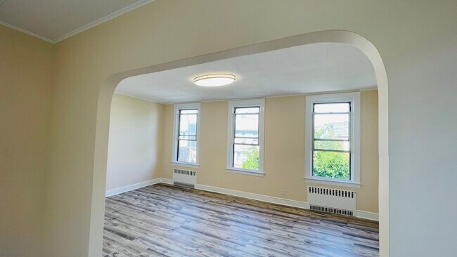 Foto del edificio - 7134 69th St