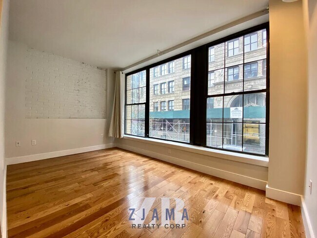 Foto del edificio - 72 Willoughby St