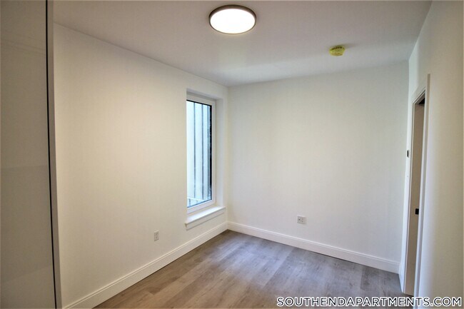 Foto del edificio - 1 Newcomb St