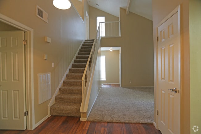 Interior Photo - Sutton House Apartments