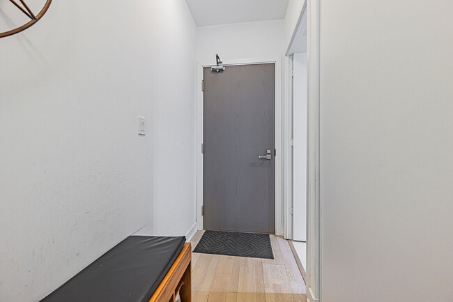 Building Photo - 501 St Clair Ave W