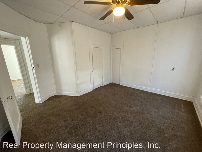 Building Photo - 2 br, 1 bath House - 2703 1/2 Olive St