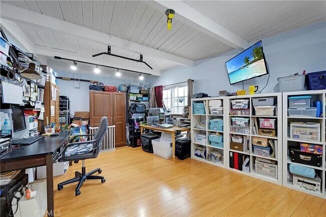 Foto del edificio - 8228 Oakhurst Pl