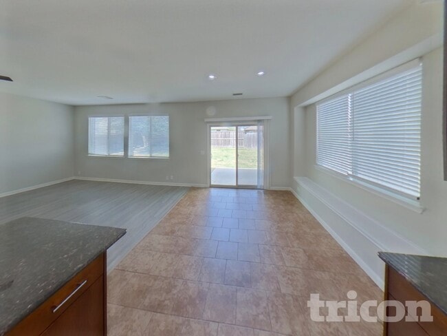 Foto del edificio - 423 Hayes St