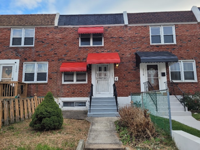 Building Photo - 1308 Maple Ave