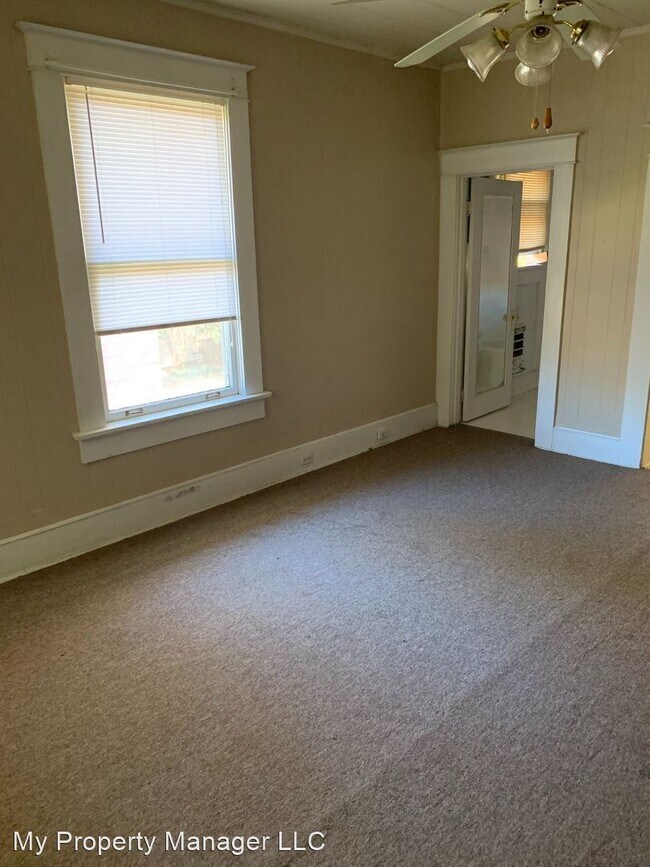 Building Photo - 1 br, 1 bath House - 2313 Creswell Street A