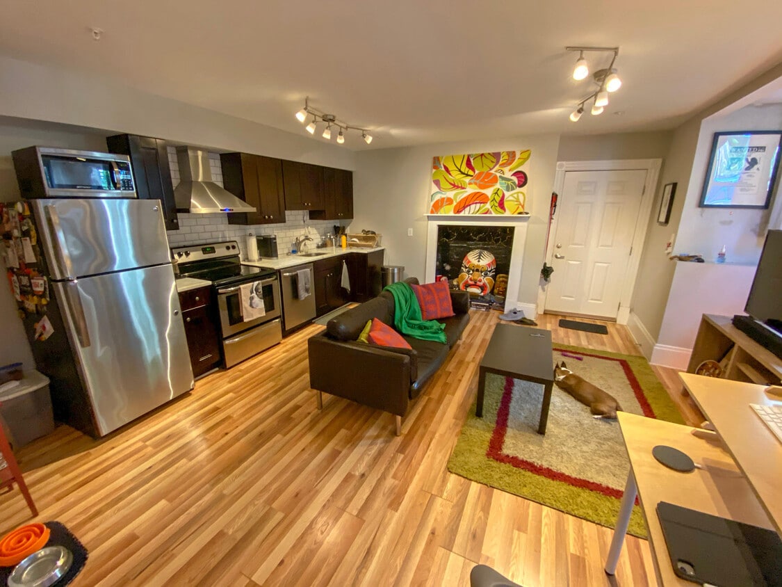 1300 N Calvert St Unit GF Basement, Baltimore, MD 21202 Room for Rent in Baltimore, MD