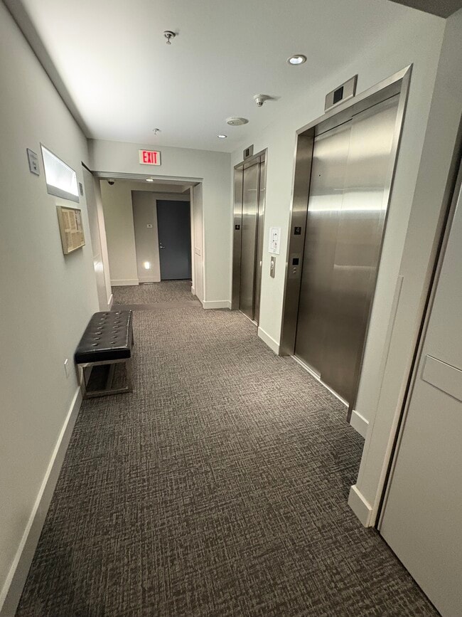 4th Floor Lobby - 1111 Locust St