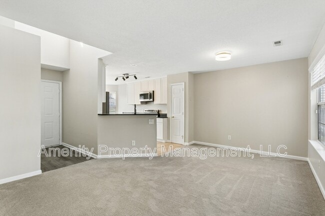 Foto del edificio - 321 Warwick Landing Pkwy