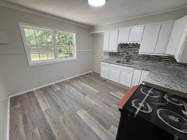 Foto del edificio - 4647 N Hartford Ave