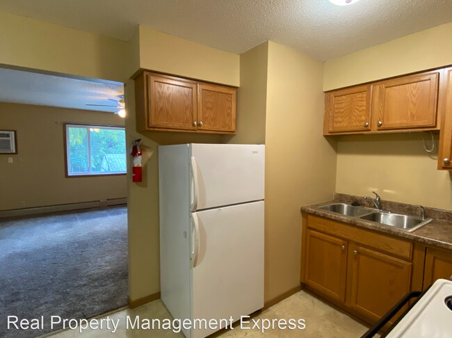 Foto del edificio - 2 br, 1 bath Apartment - 604 West Rice Str...
