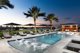 Building Photo - 2651 Kipling St