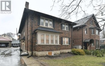 Building Photo - 11 Rose Park Crescent