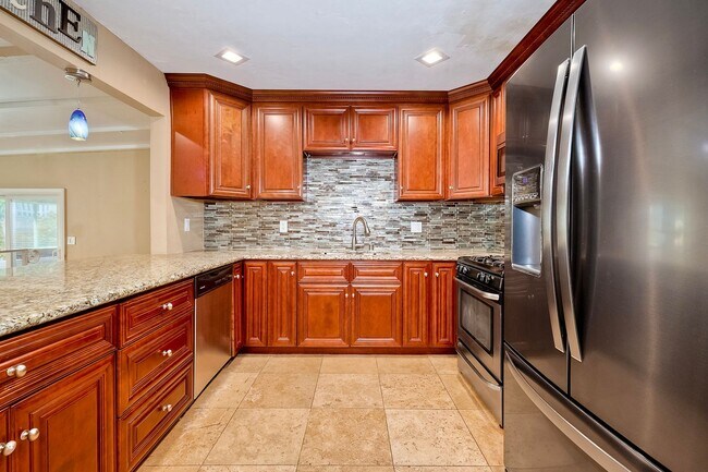 Foto del edificio - Spacious Rolando Home with Entertainer’s Backyard & Tons of Space!