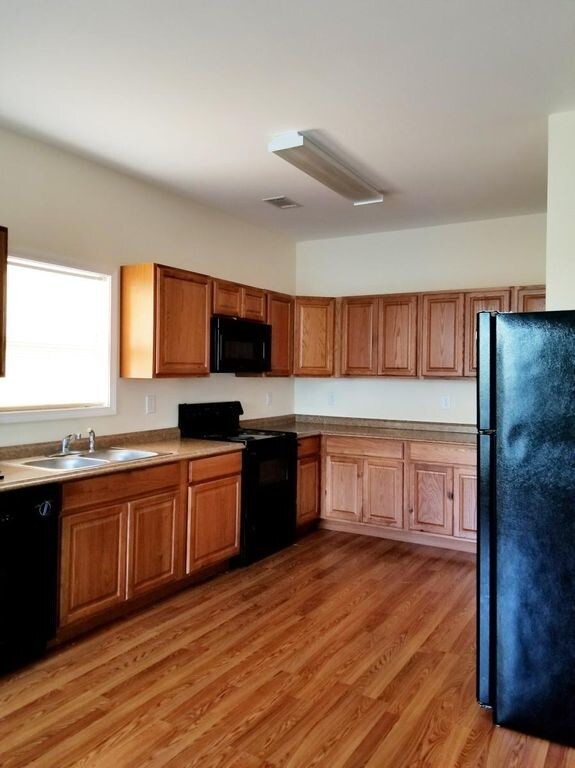 Building Photo - 1482 Persimmon Trace