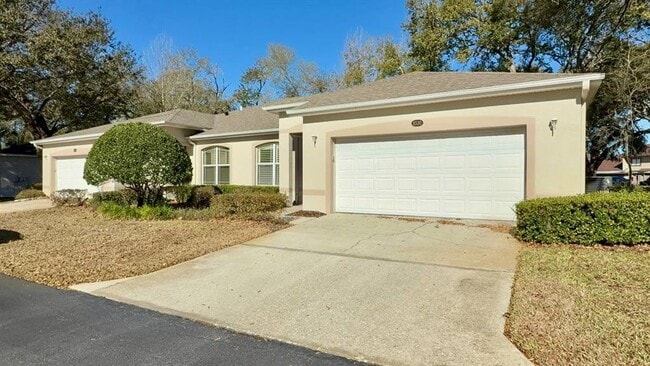 Foto del edificio - 8530 Alexandra Arbor Ln