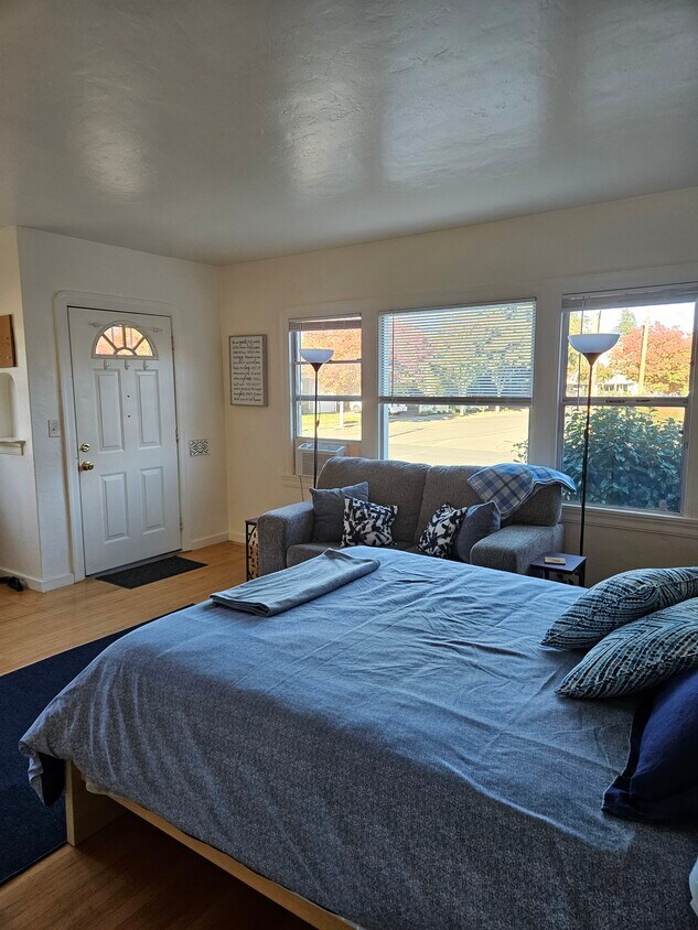 Foto principal - 1445 Brown St