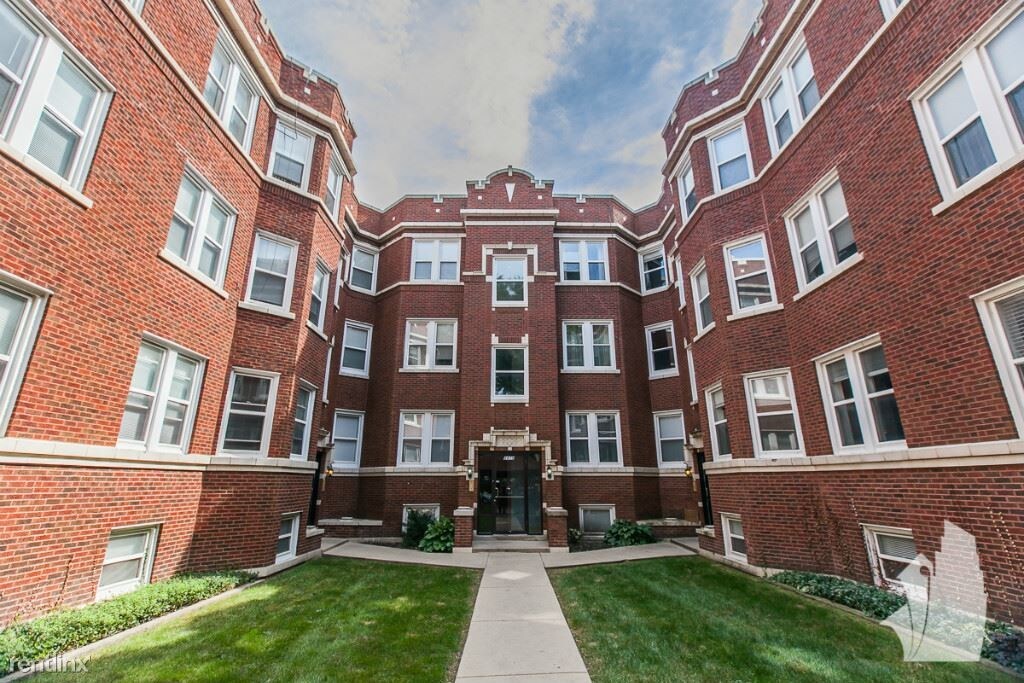 Primary Photo - 6419 N Greenview Ave
