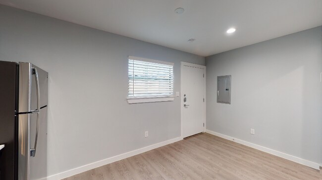 Foto del edificio - 4400 San Jacinto St