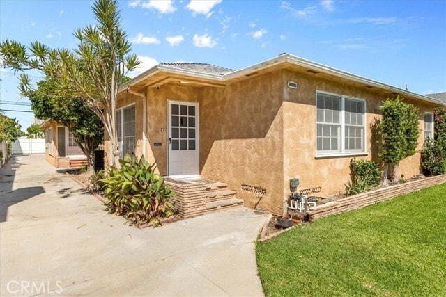 Building Photo - 3633 Lime Ave