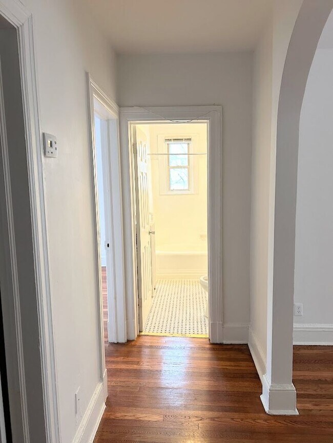 Foto del edificio - 501 Peabody St NW