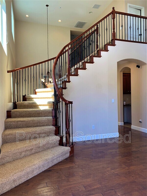 Building Photo - 16749 Forty Niner Trail