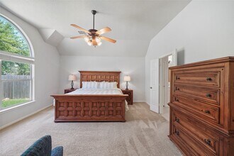 Building Photo - 158 N Whistlers Bend Cir