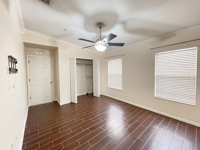 Foto del edificio - 4066 Meander Pl
