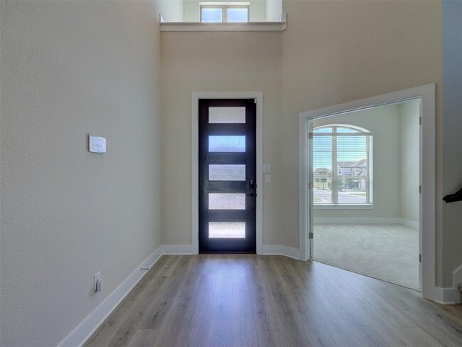 Building Photo - 1929 Montella Wy