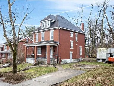 Foto del edificio - 1918 Lincoln Ave Ext