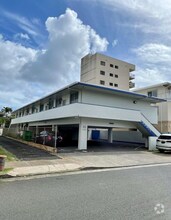 Building Photo - 711 Makaleka Ave